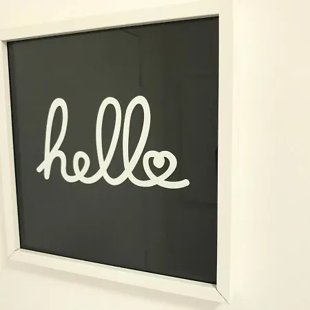 3 Pieces, Refait A Neuf, Standing, Piscine, A Pieds Daire